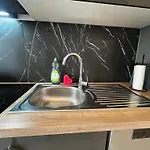 Daire 105 Quadratmeter Apartment, Parkplatz, Kinderfreundlich, 6 Personen, Wifi, Vollausgestattete Kueche,